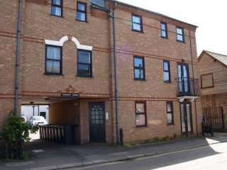 Penguin Properties - Biggleswade